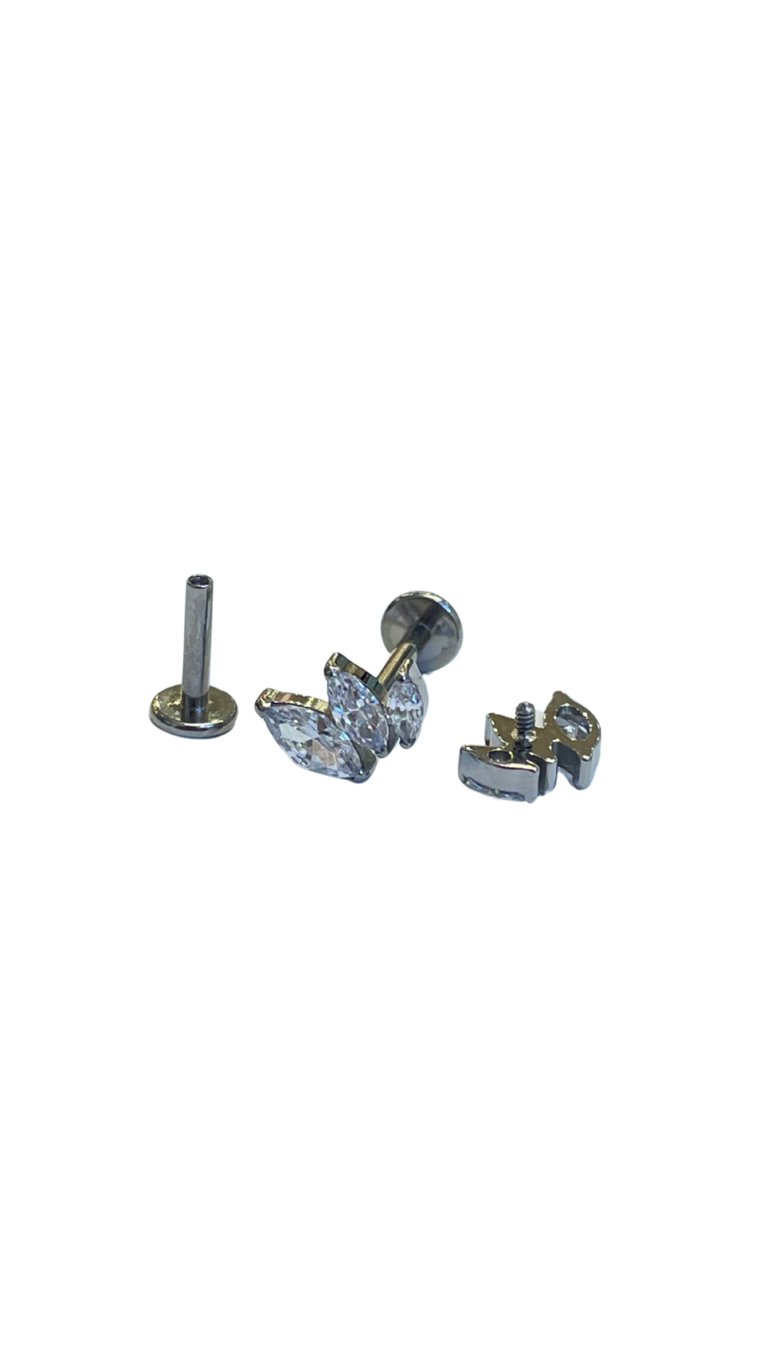 Piercing tríada de titanio