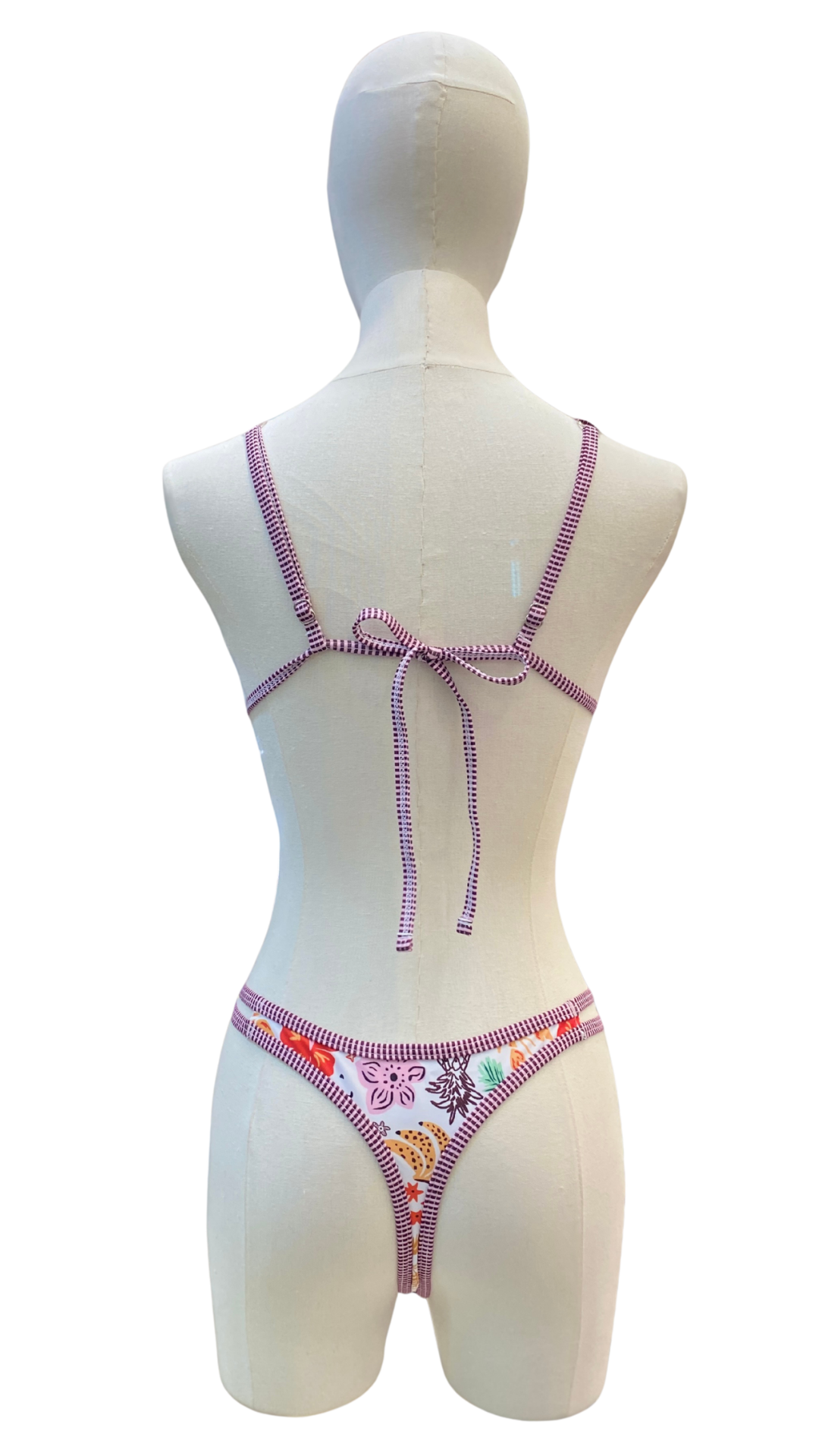 Set bikini tropical de tanga