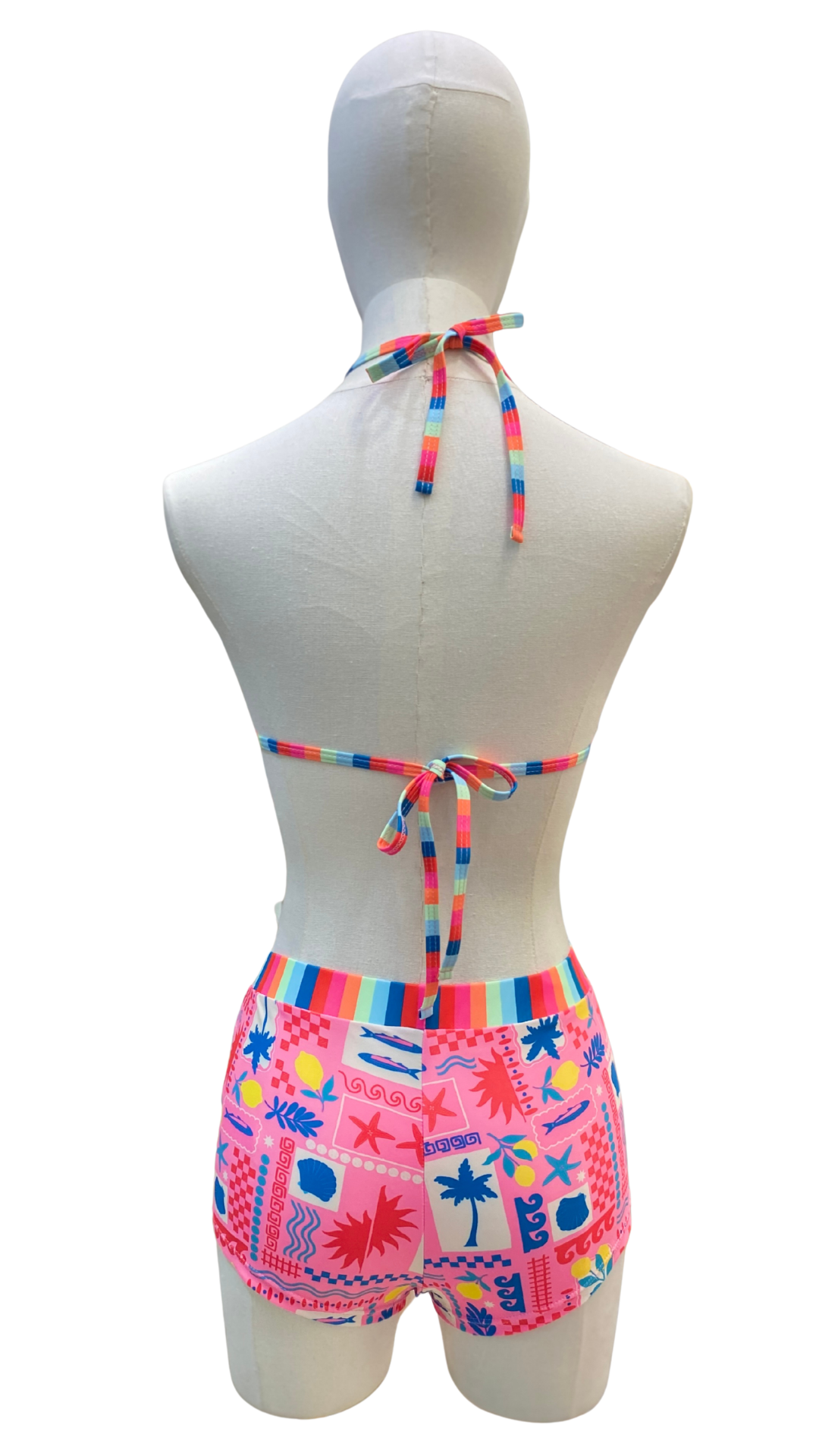 Set bikini de short estampado vibrante