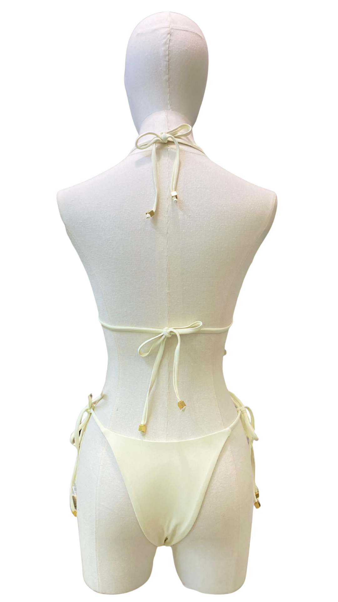 Set bikini completamente ajustable con detalle
