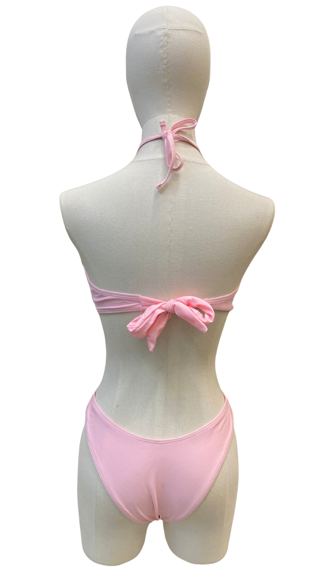 Set bikini strapless + pareo largo corte sirena