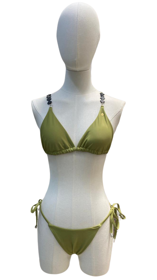 Set bikini con detalles en tirantes