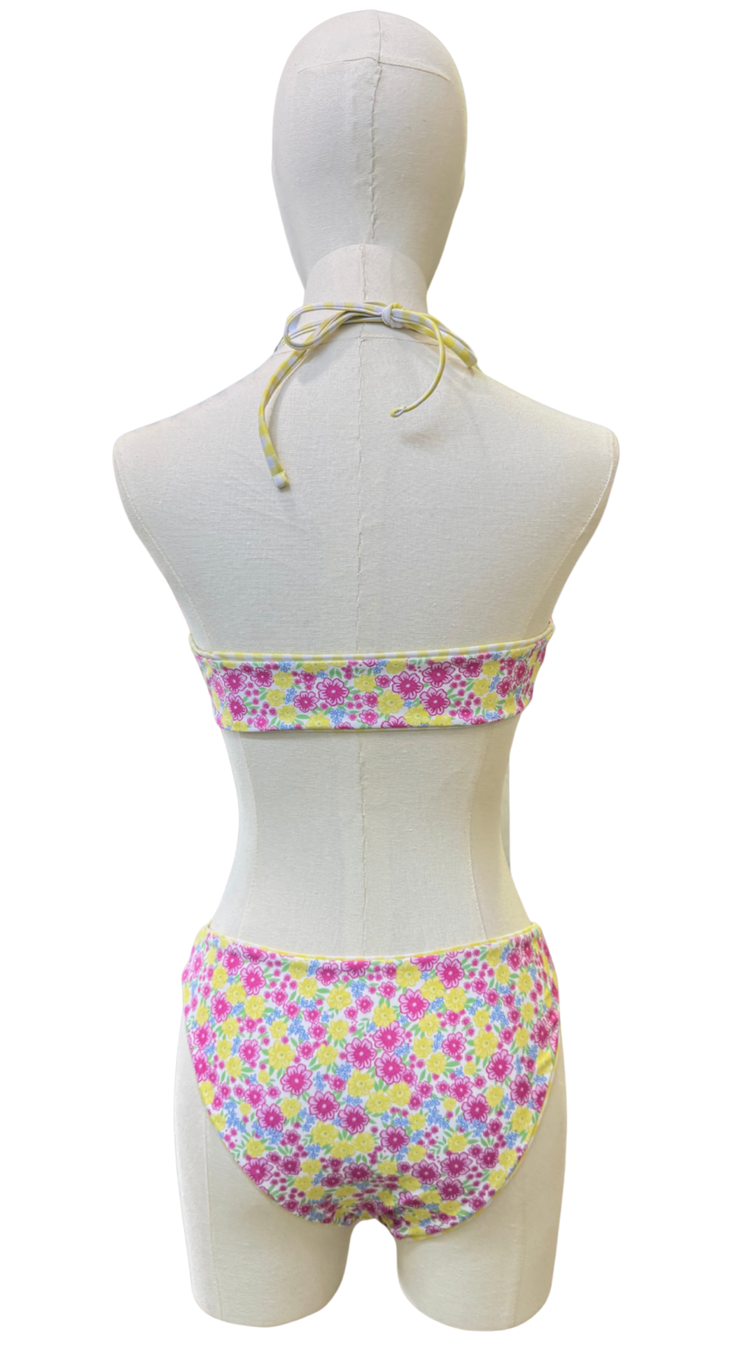 Set bikini de tiro alto doble vista florecitas y cuadros