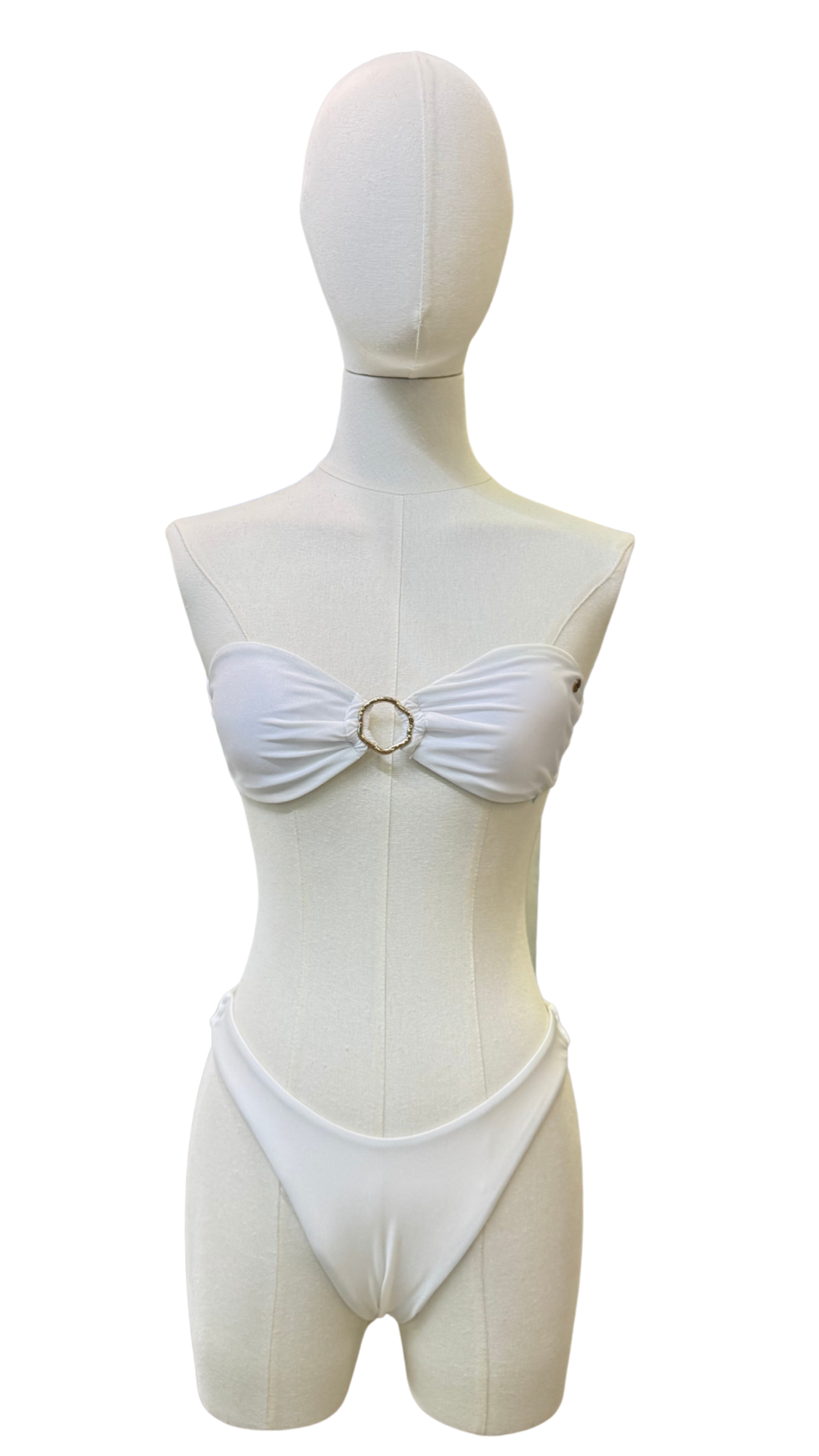 Set bikini strapless con aro dorado