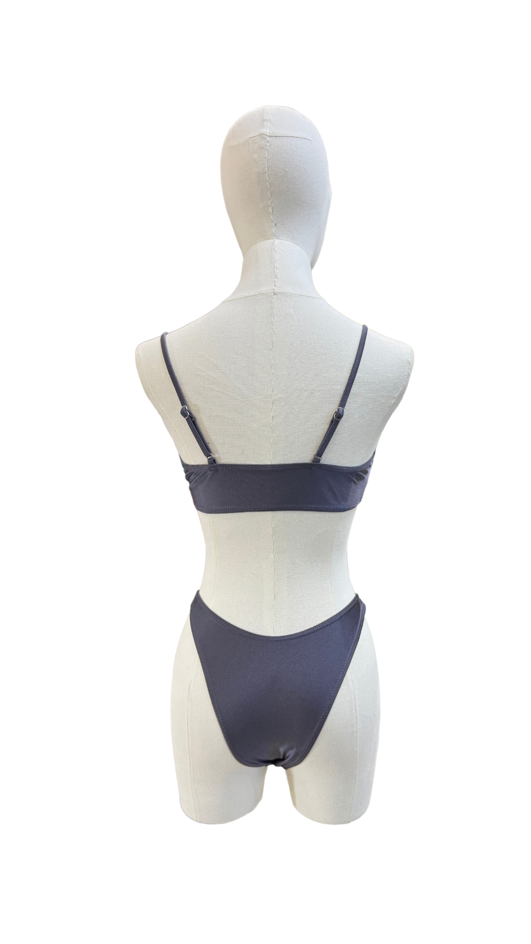 Set bikini con top fruncido