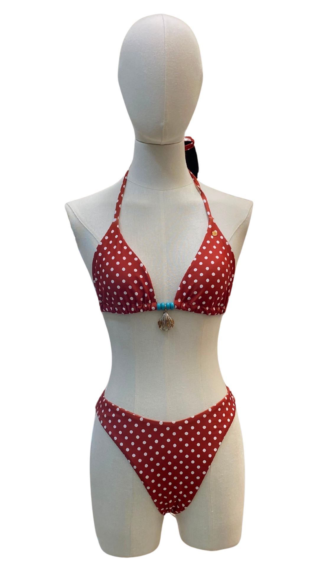 Set bikini polka dots con detalles de concha dorada y cuentas