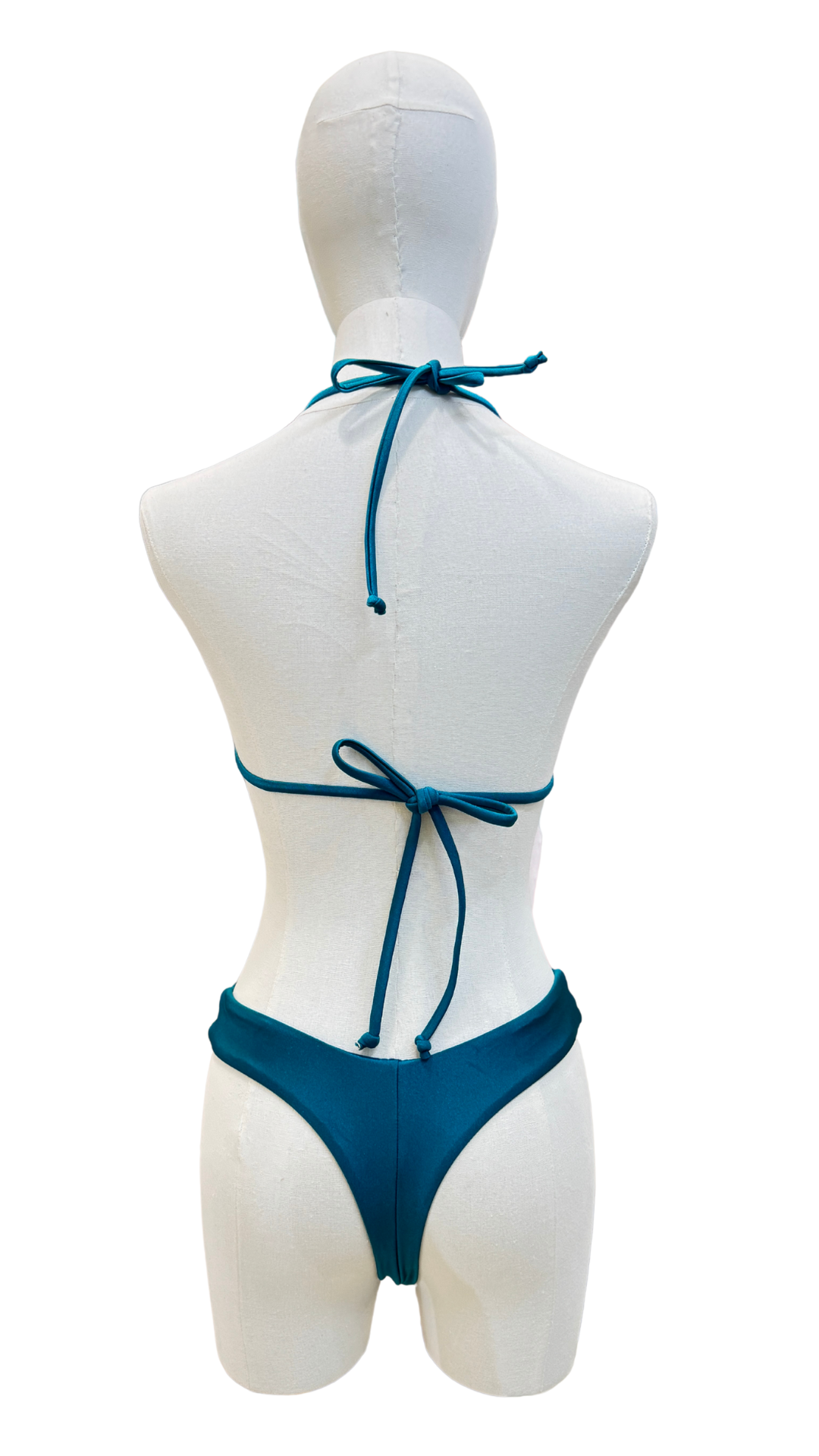 Set bikini de tanga con nautilus dorado