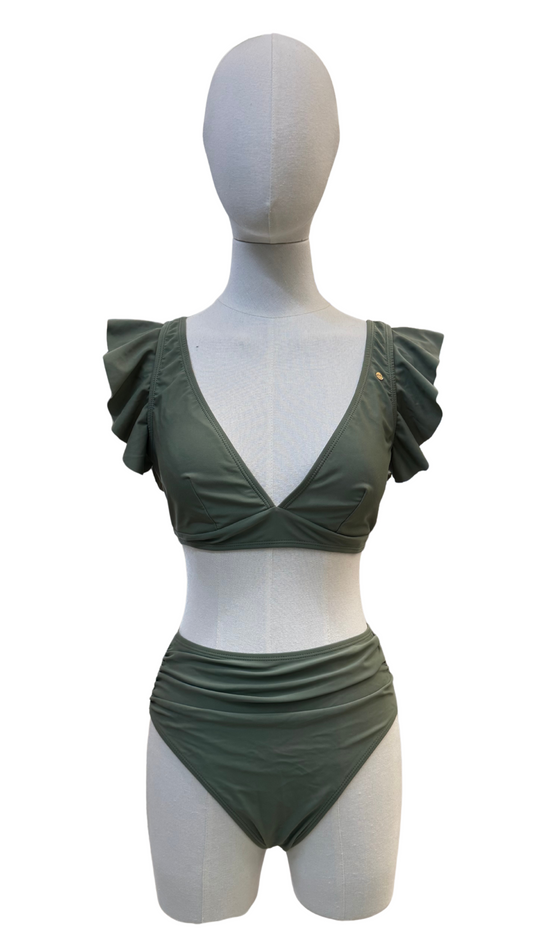 Set bikini de tiro alto con olanes