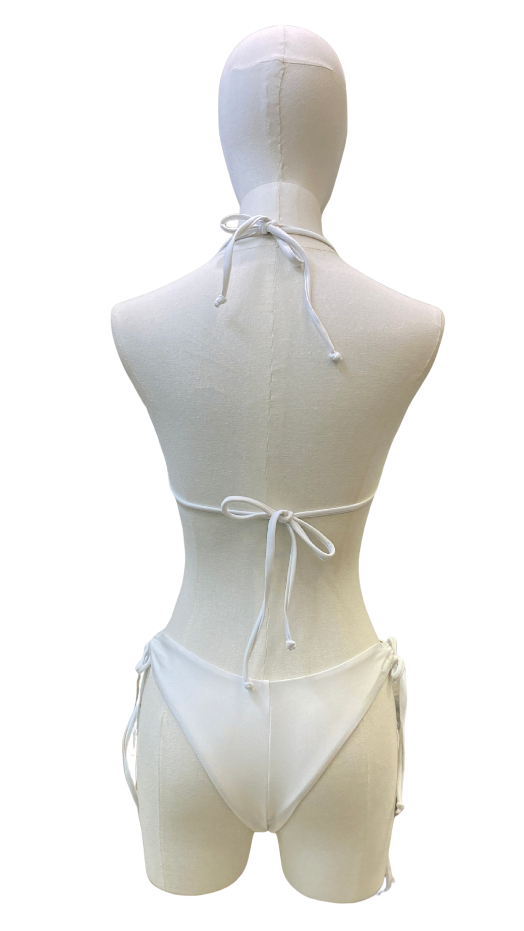 Set bikini con concha dorada