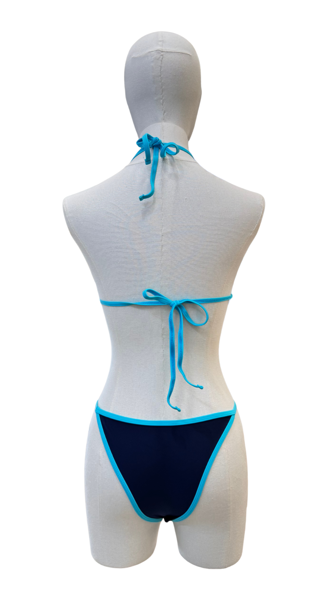 Set bikini + top + pareo corto