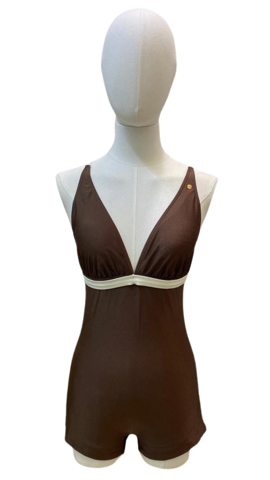 Bañador de short con espalda cruzada