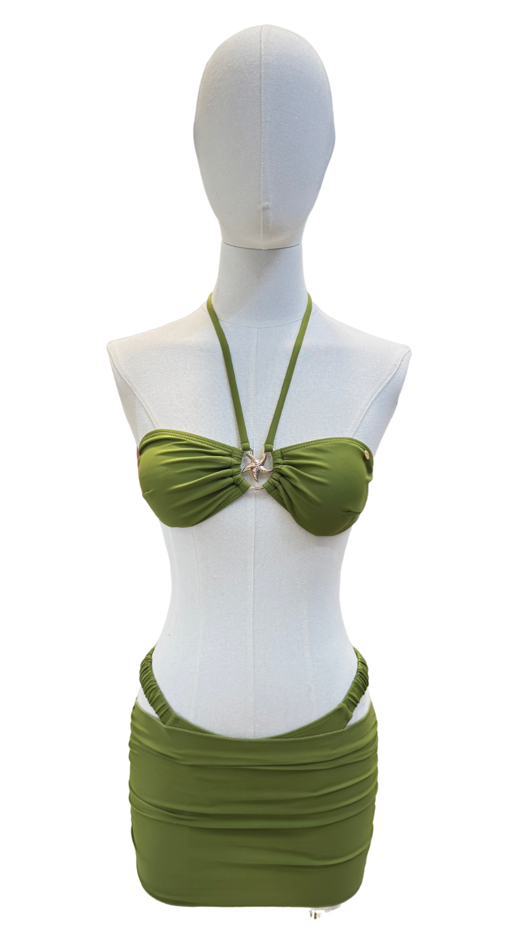 Set bikini strapless con estrellas dorada + pareo / top corto