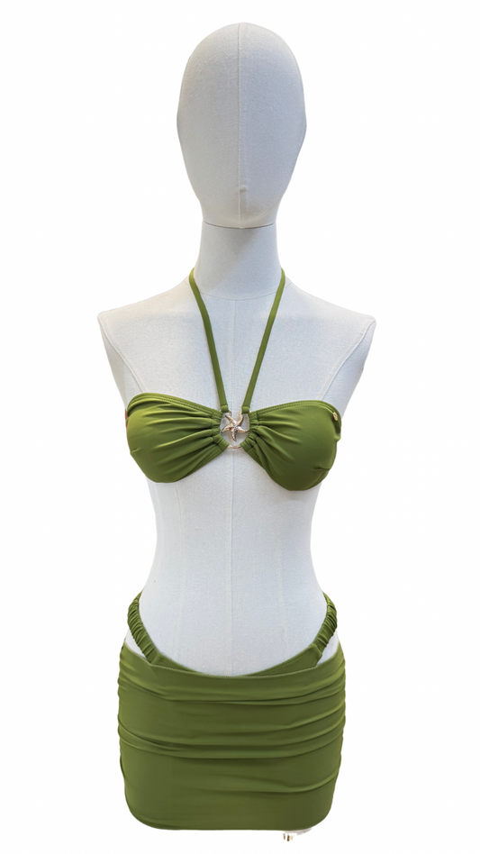 Set bikini strapless con estrellas dorada + pareo / top corto
