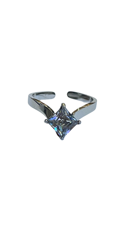Anillo solitario cuadrado