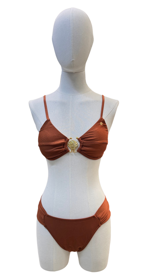 Set bikini con concha dorada