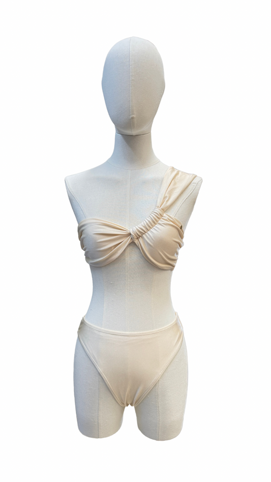 Set bikini de top asimétrico