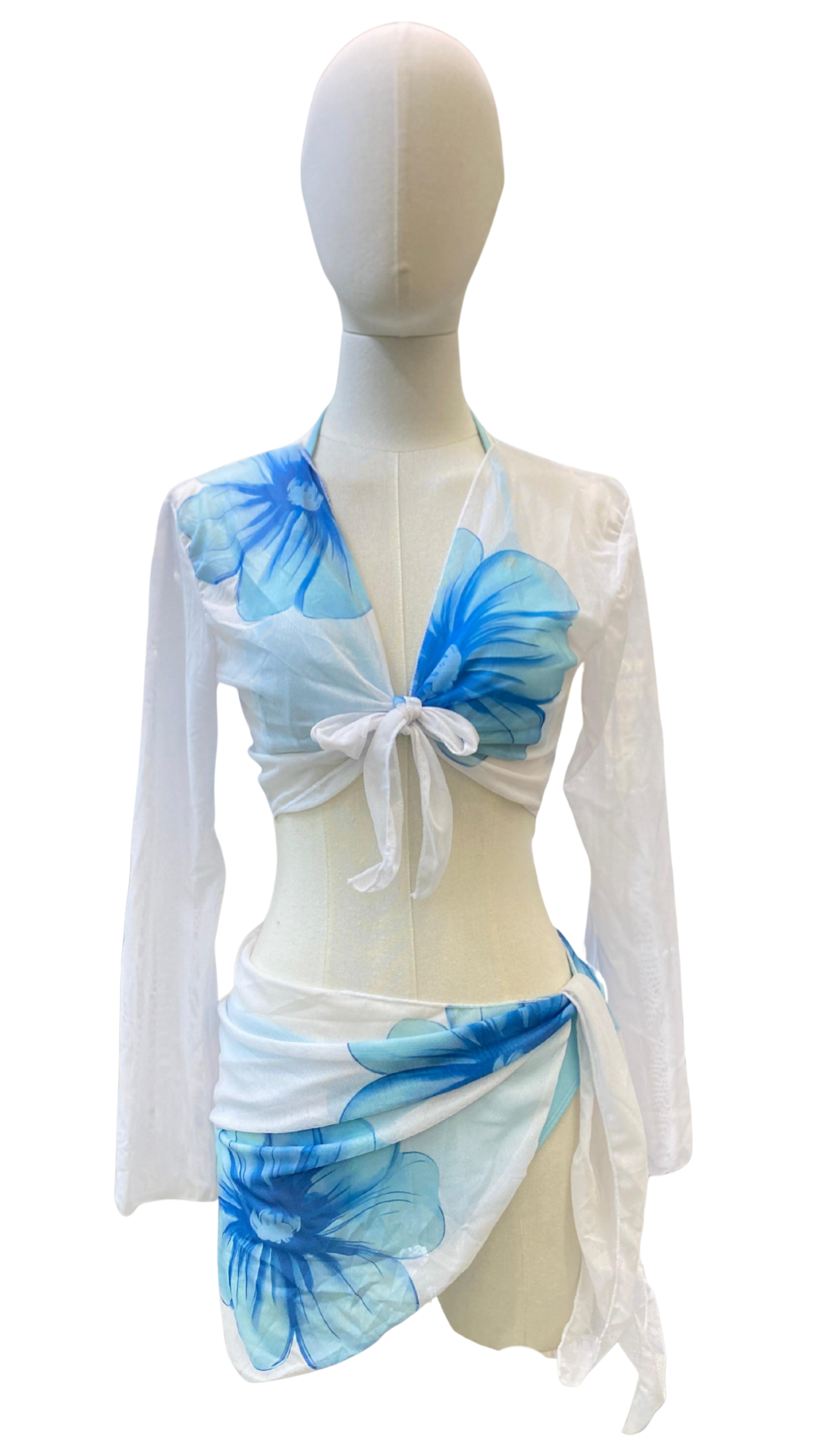 Set bikini de triángulo con top + pareo corto